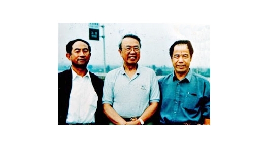 楊金泉、劉俊謙與聯(lián)合國副秘書長的合影